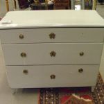 402 5512 CHEST OF DRAWERS